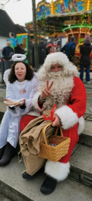 Irene Forsch trifft den  Weihnachtsmann